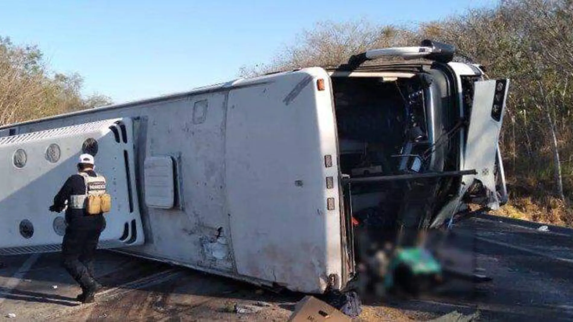 Accidente de autobús en Nayarit